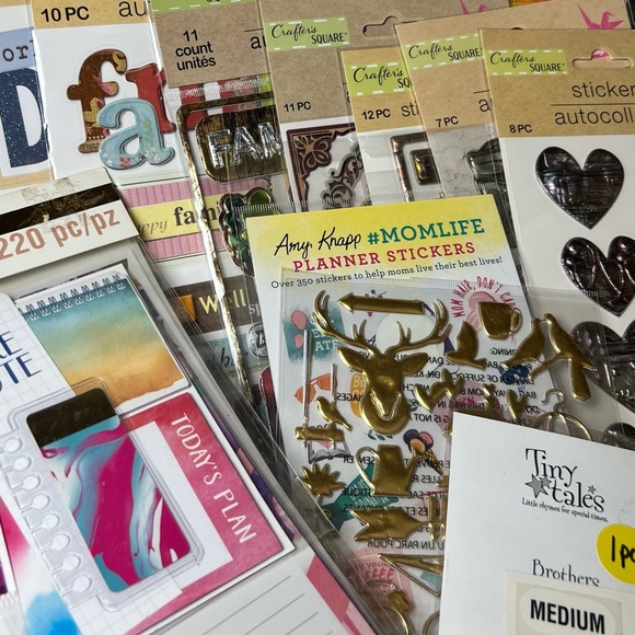 THE FAMILY ARTS & CRAFTS GIFT SET - Picture 10 of 16